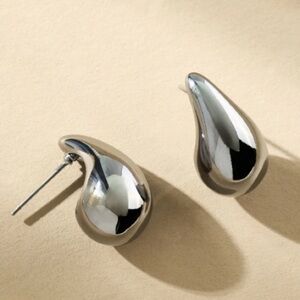 New! 24k gold plated Silver Mini Petra Tear Drop Earrings